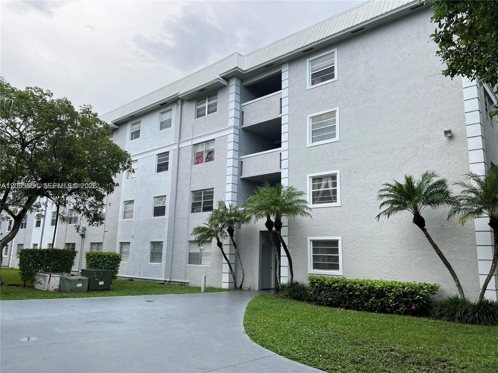 Condominium at 17255 SW 95th Ave # 249, Palmetto Bay FL 33157