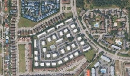 Condominium at 486 NE 210th Cir Ter # 29, Miami FL 33179