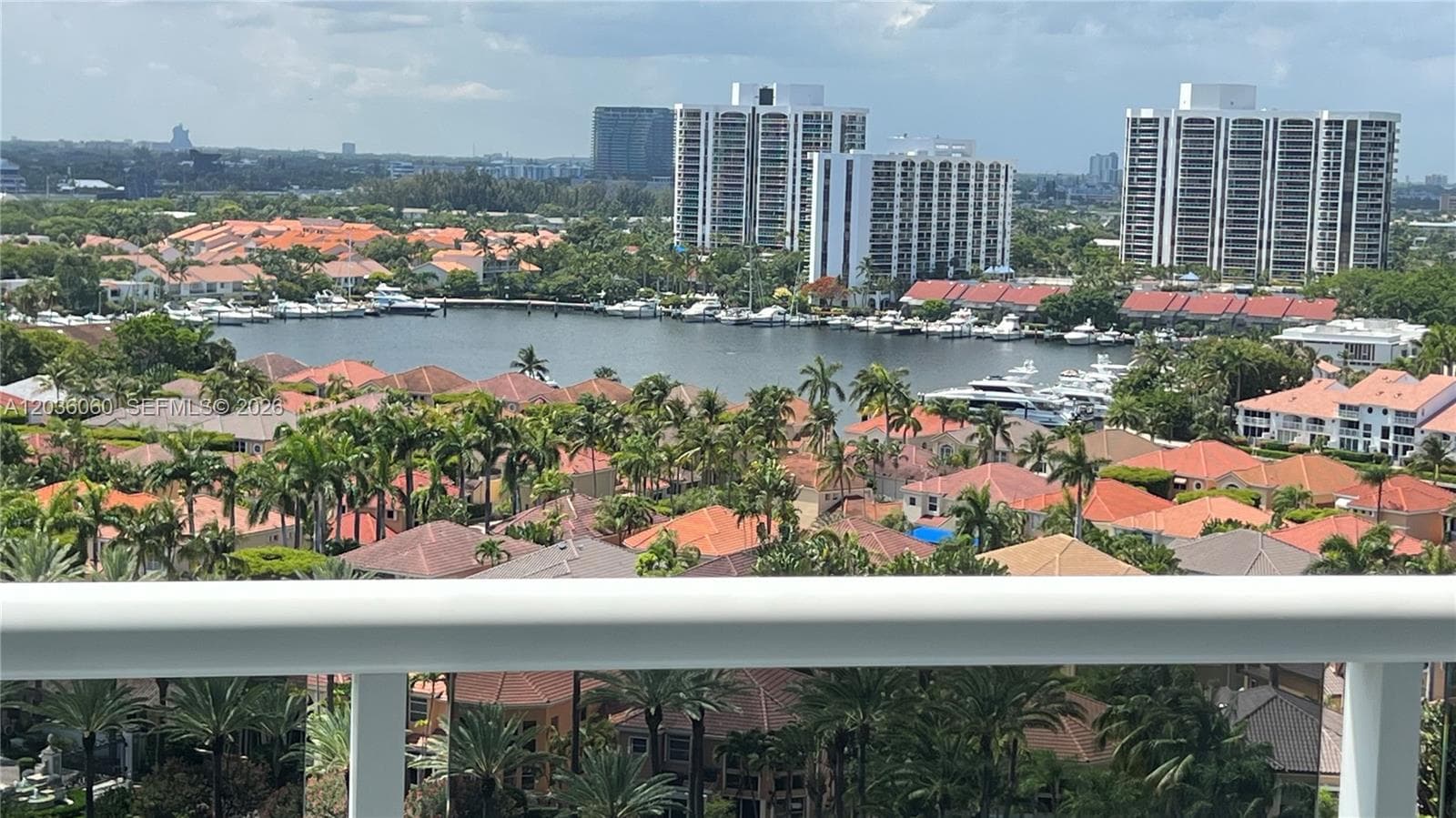 Condominium at 20505 E Country Club Dr # 1639, Aventura FL 33180