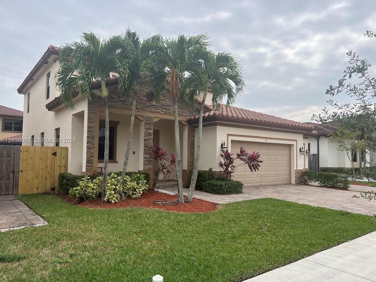 Single Family Residence at 191 SE 35th Ave, Homestead FL 33033