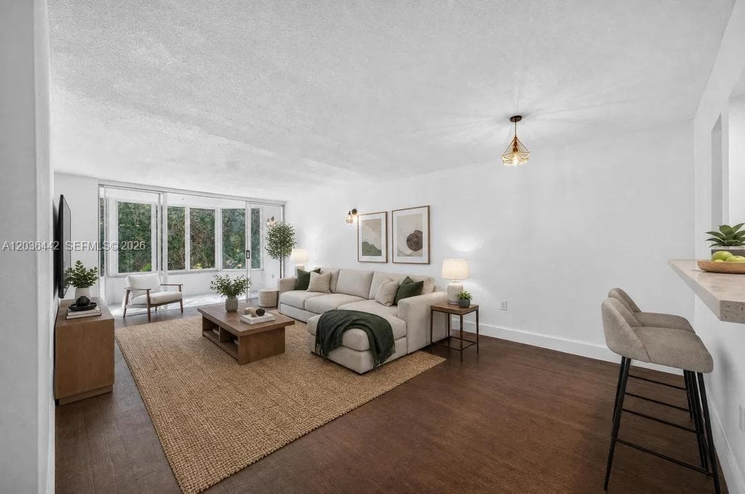 Condominium at 1101 NE 191st St # H401, Miami FL 33179