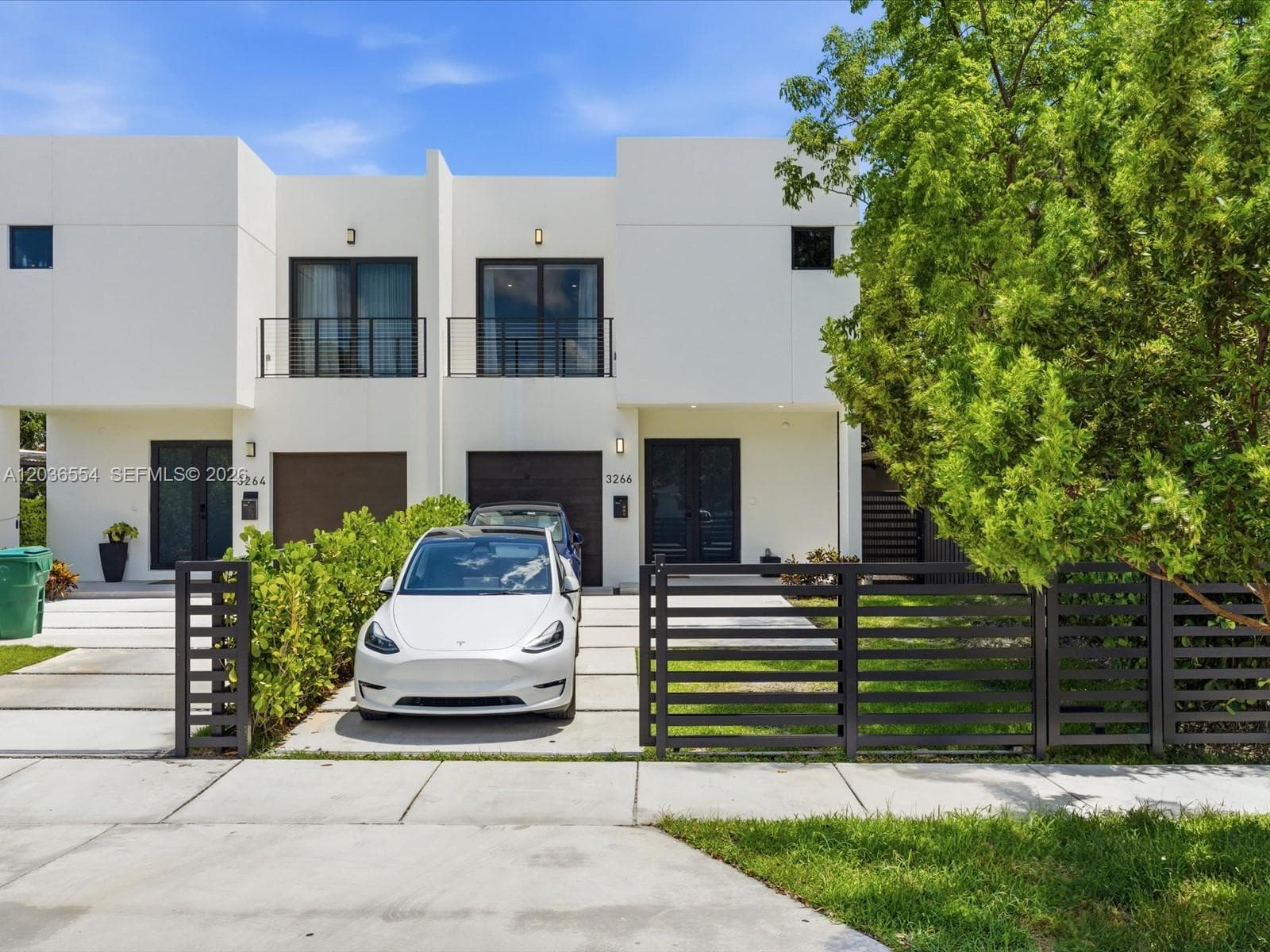 Townhouse at 3266 SW 25th Ter, Miami FL 33133