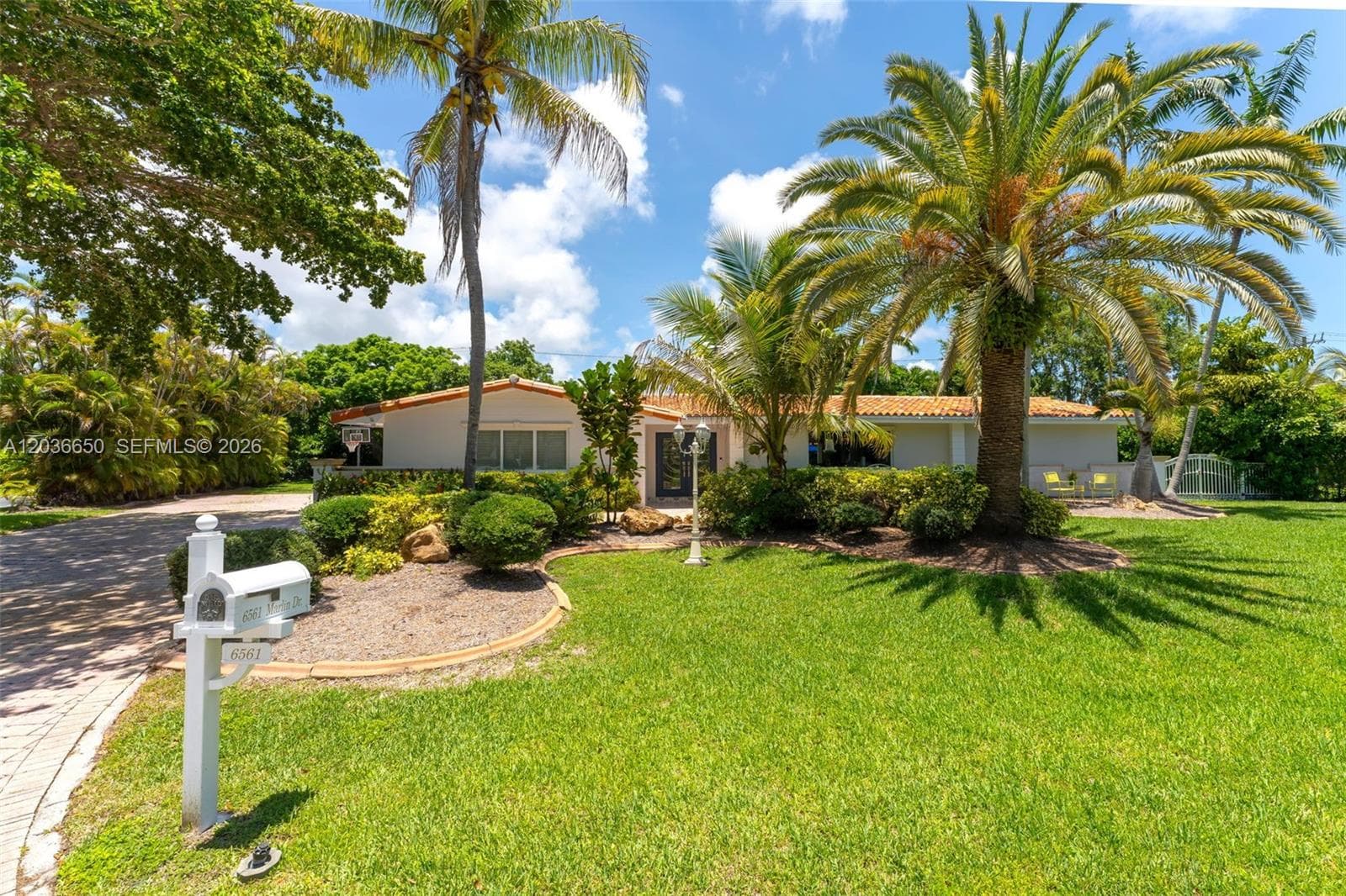 Single Family Residence at 6561 Marlin Dr, Coral Gables FL 33158