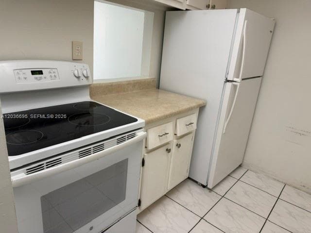 Condominium at 14221 N Kendall Dr # 211C, Miami FL 33186