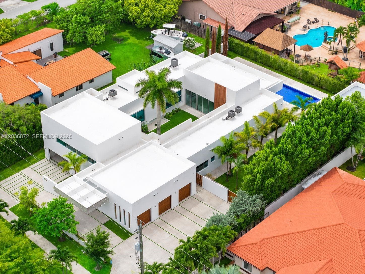 Single Family Residence at 2360 SW 139th Ave, Miami FL 33175