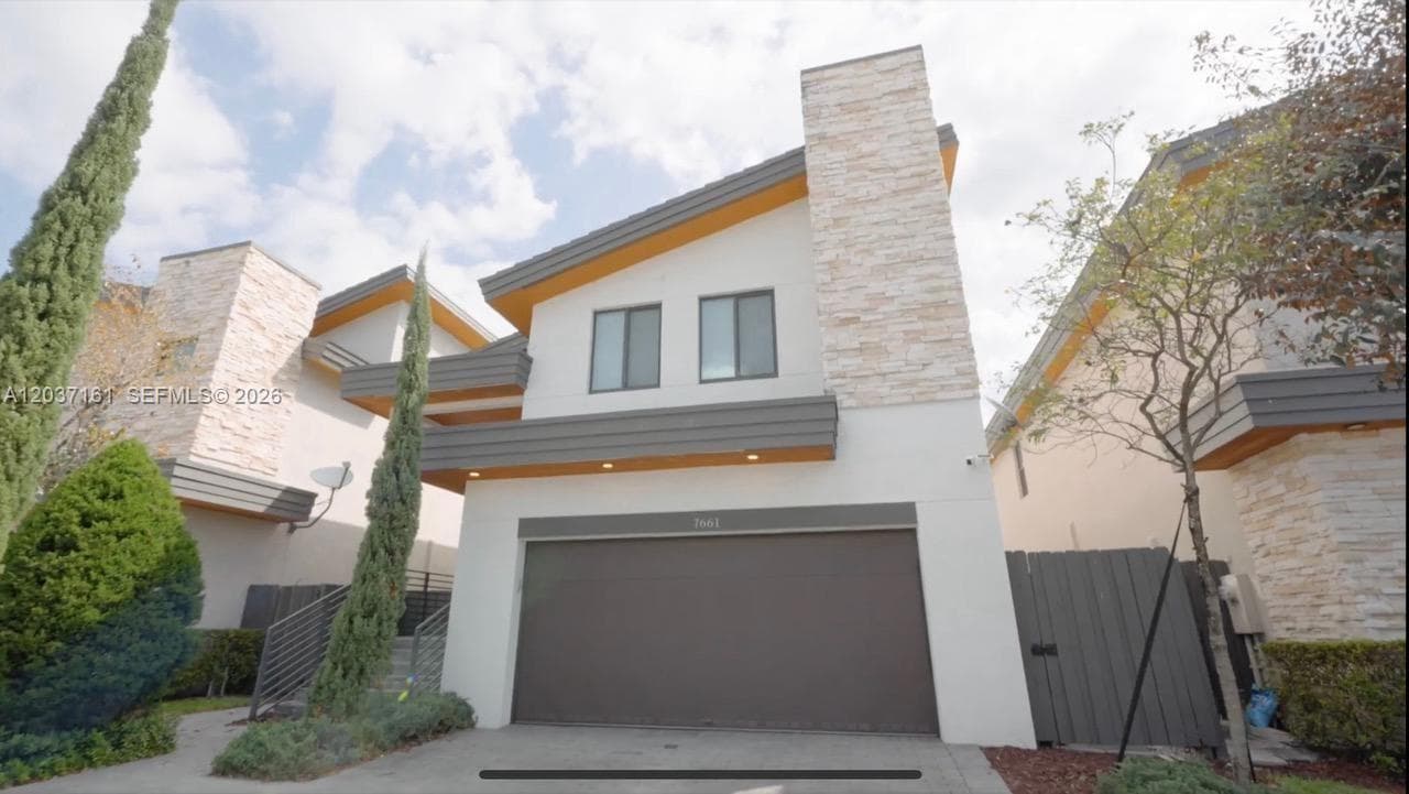 Single Family Residence at 7661 NW 103rd Ct, Doral FL 33178
