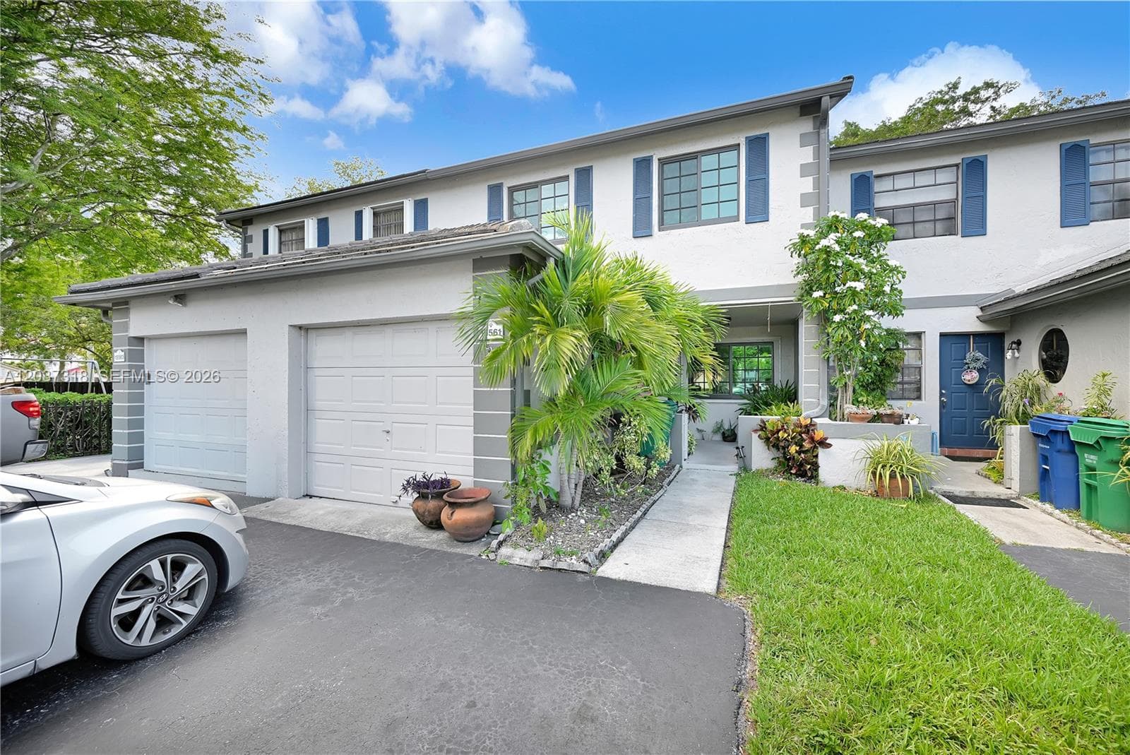 Townhouse at 15561 SW 110th Ter, Miami FL 33196