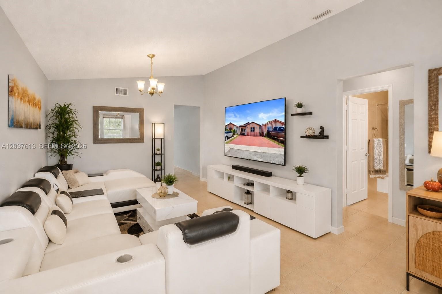 Single Family Residence at 2886 W 74th Pl, Hialeah FL 33018