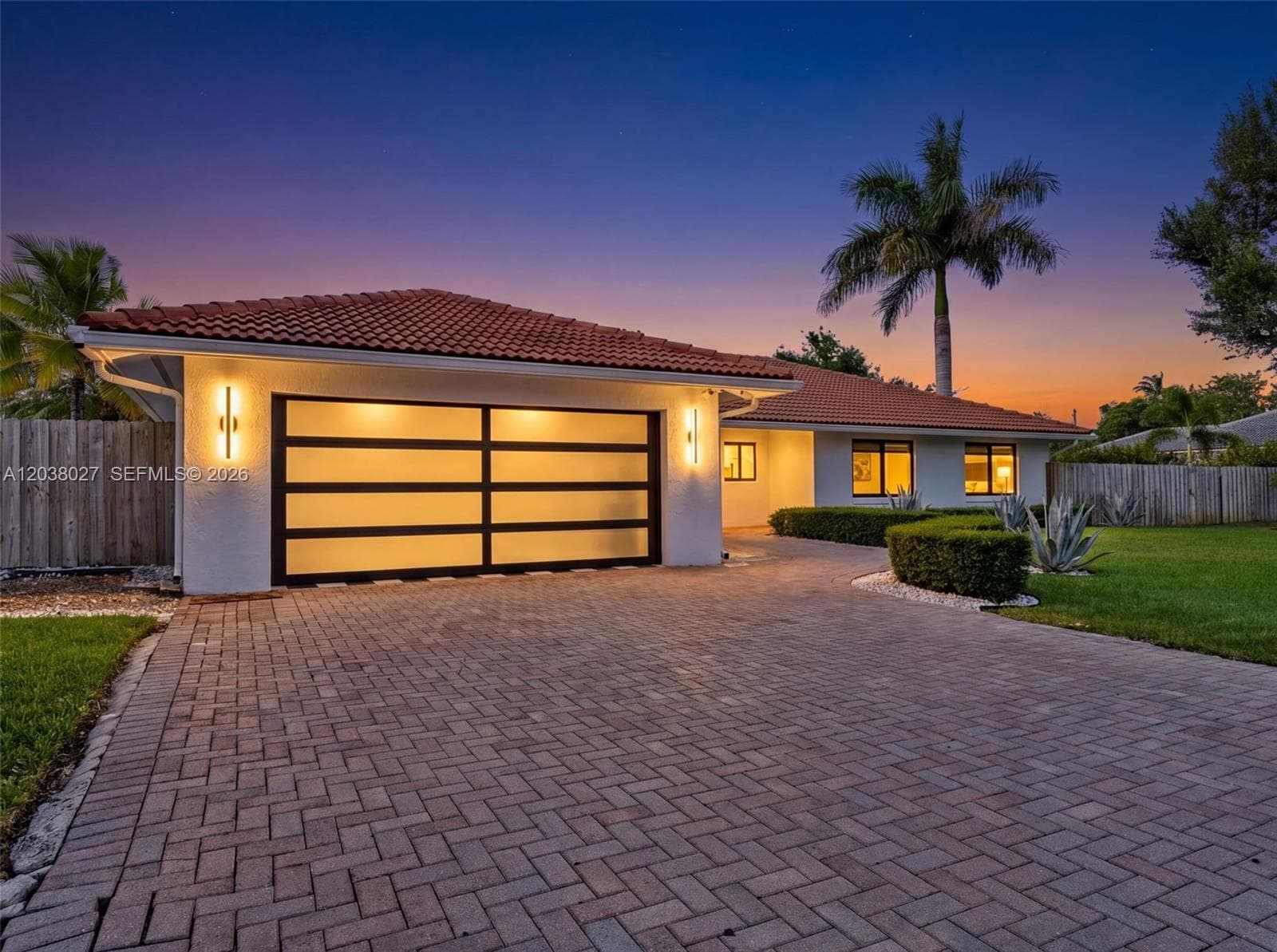 Single Family Residence at 18733 SW 293rd Ter, Homestead FL 33030
