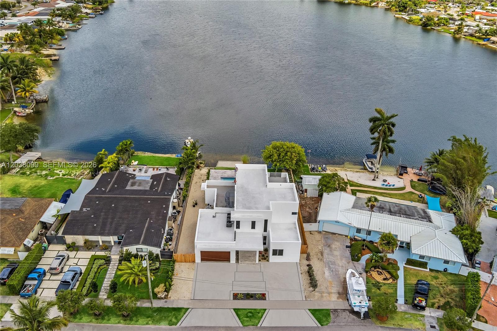 Single Family Residence at 10755 SW 52nd Ter, Miami FL 33165