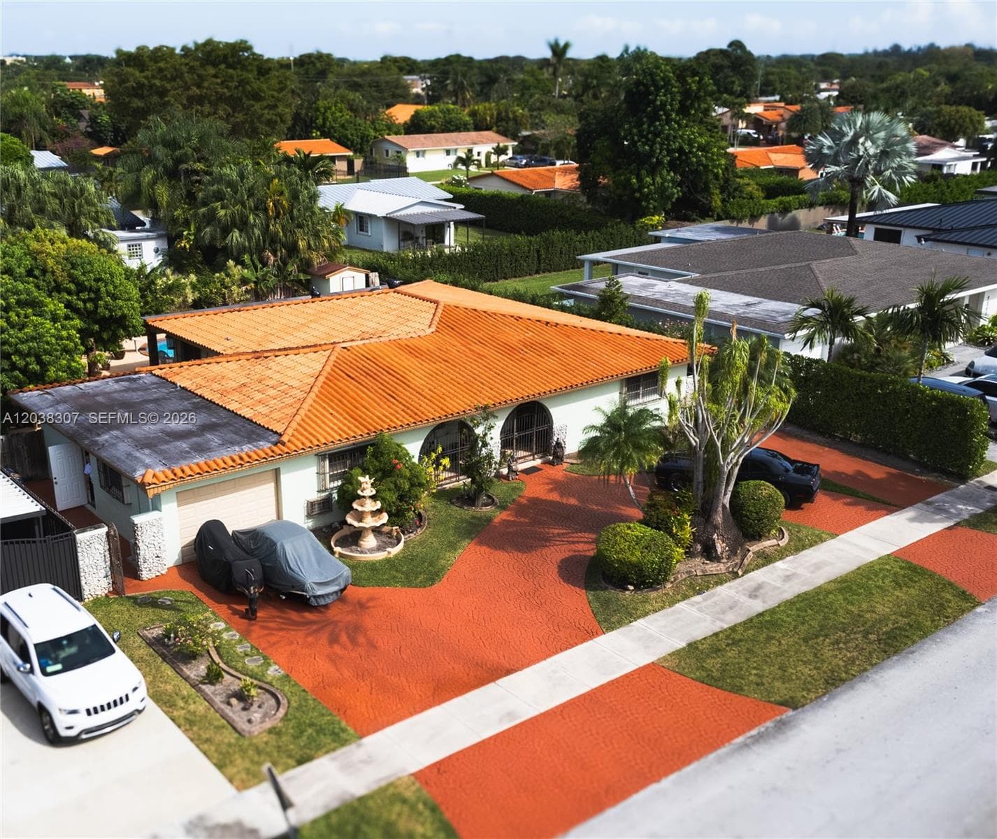 Single Family Residence at 9601 SW 66th St, Miami FL 33173