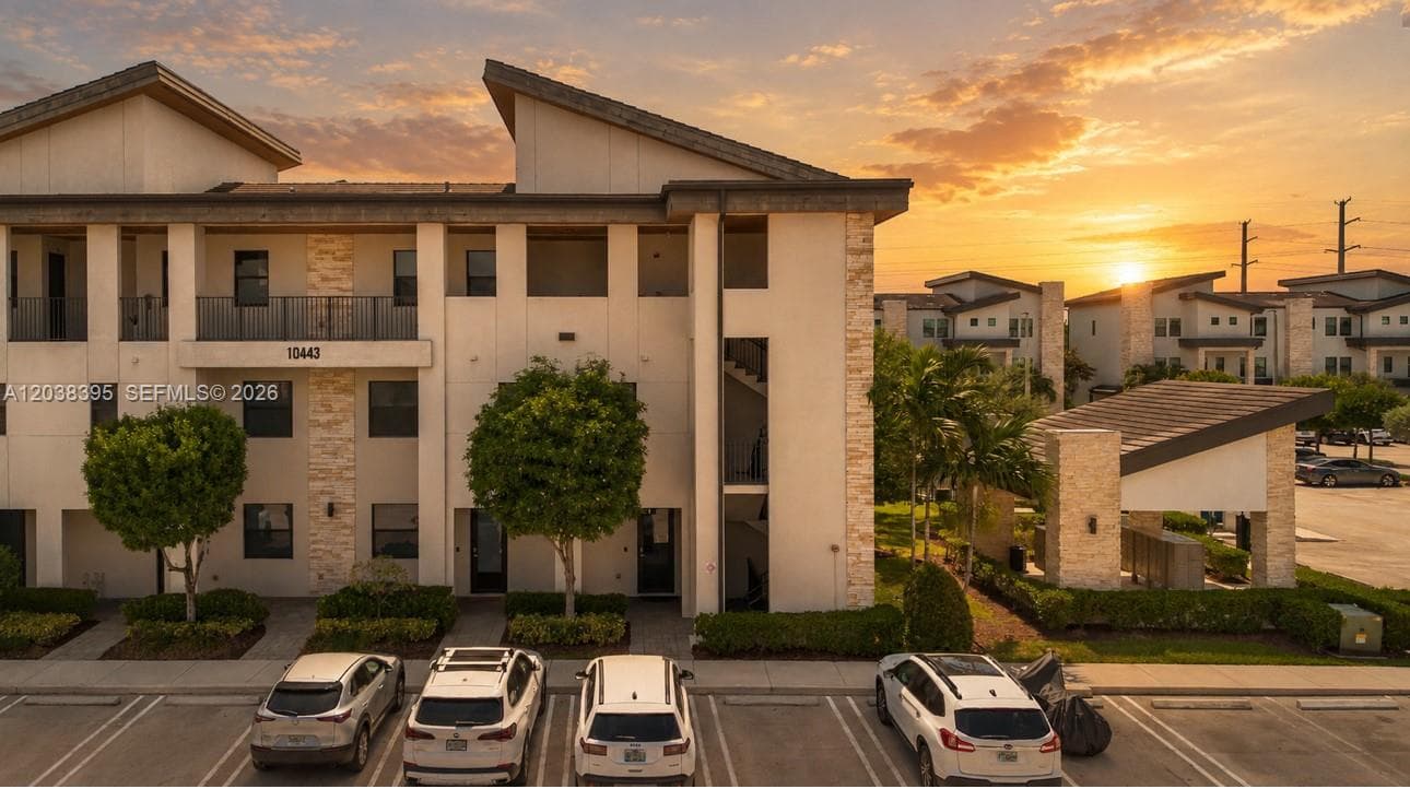 Townhouse at 10443 NW 82nd St # 8, Doral FL 33178