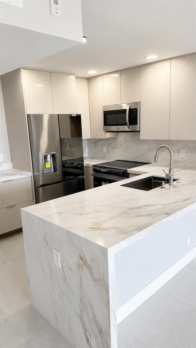 Condominium at 20379 W Country Club Dr # 1437, Aventura FL 33180
