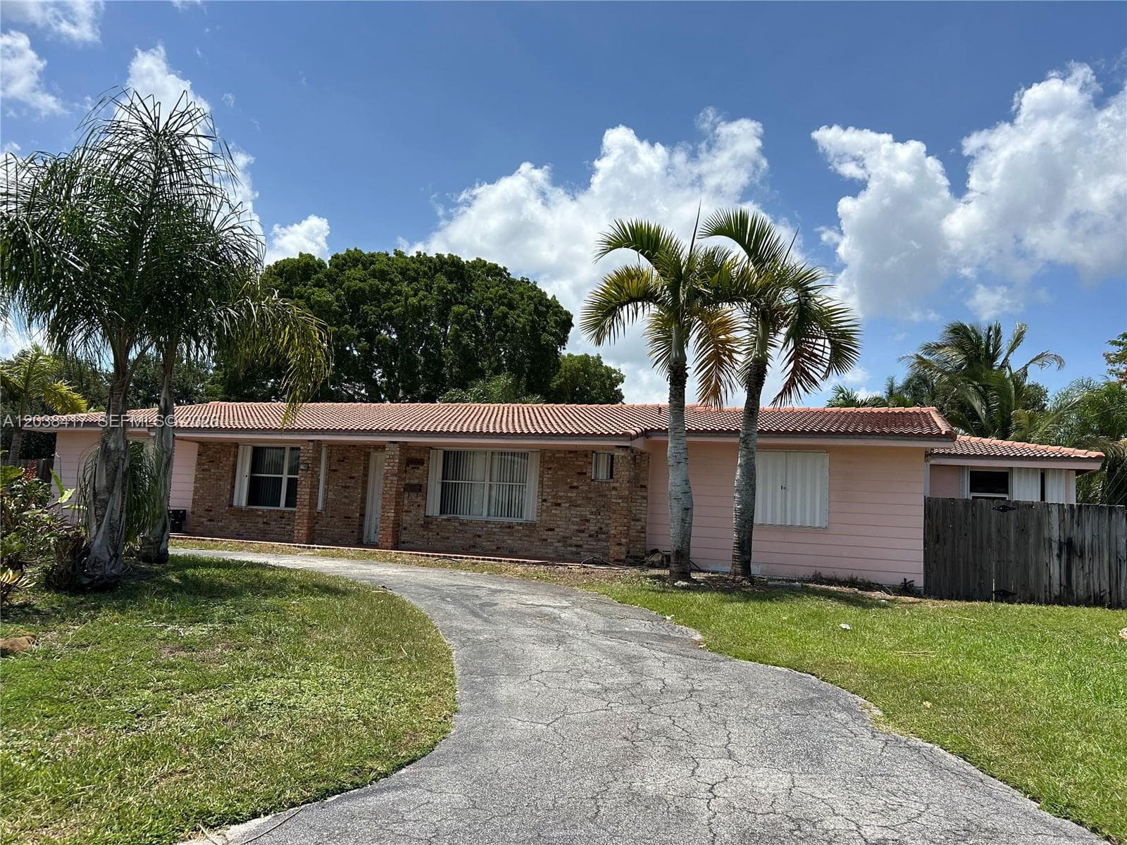 Single Family Residence at 8385 SW 105th St, Miami FL 33156