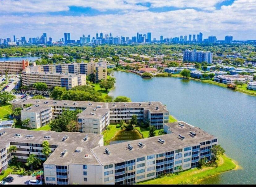 Condominium at 1750 NE 191st St # 2, Miami FL 33179