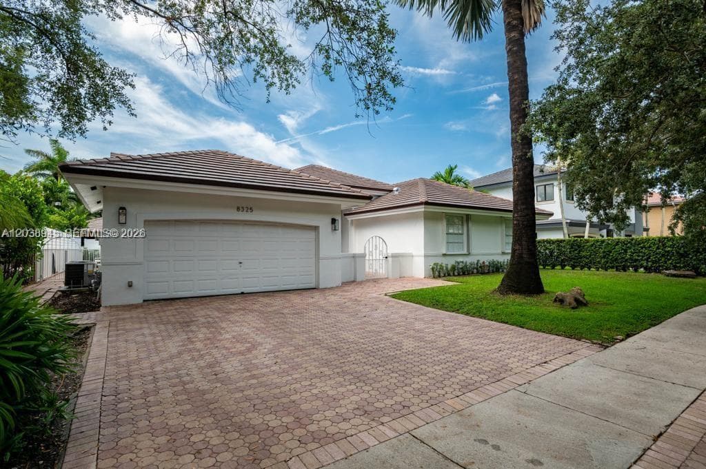 Single Family Residence at 8325 NW 161st Ter, Miami Lakes FL 33016