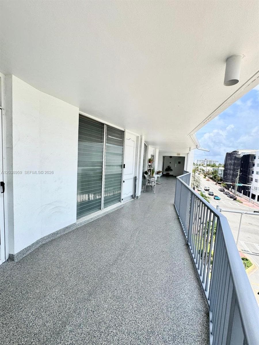 Condominium at 1100 Alton Rd # 5D, Miami Beach FL 33139