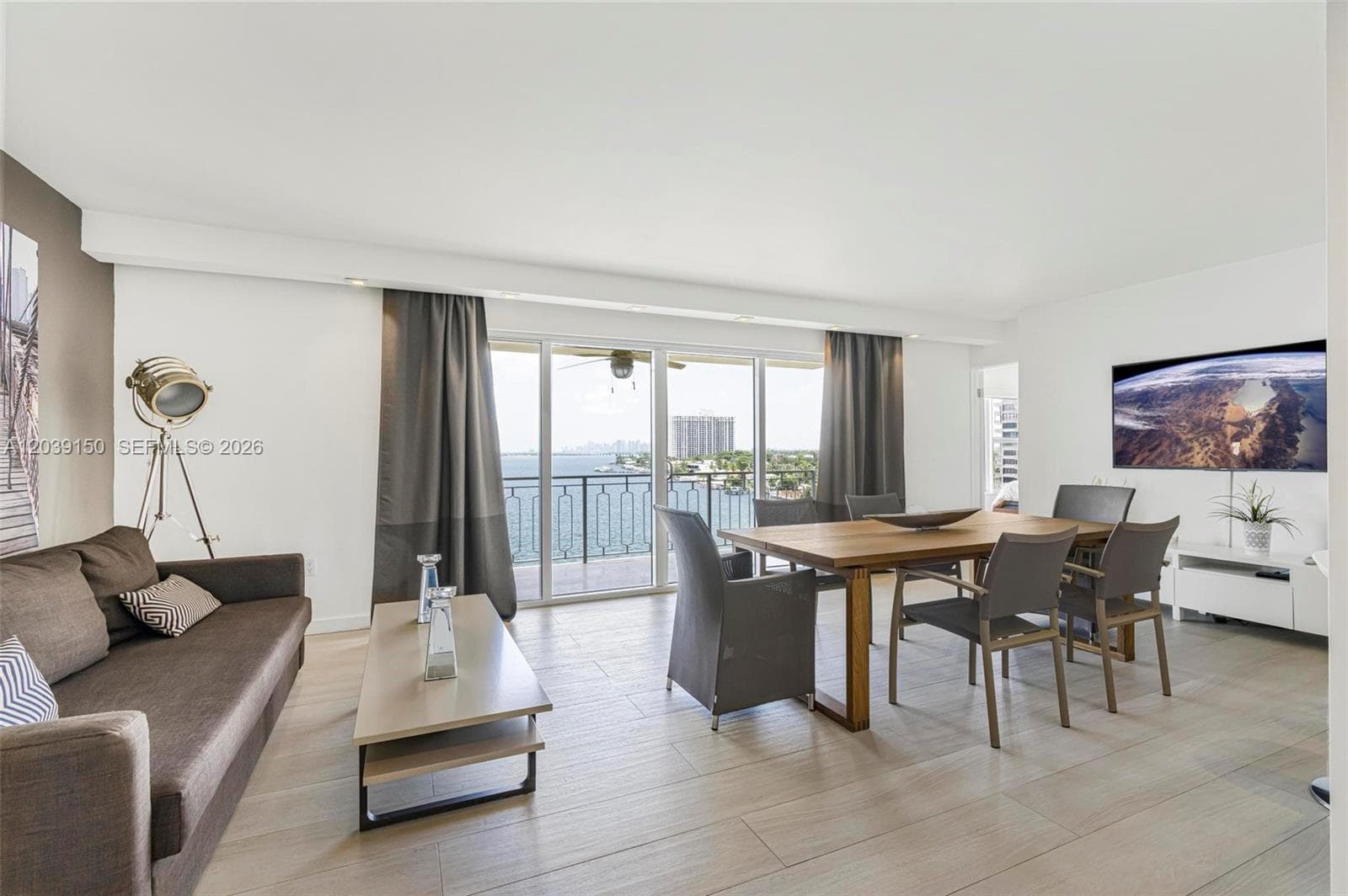 Condominium at 11111 Biscayne Blvd # 8C, Miami FL 33181