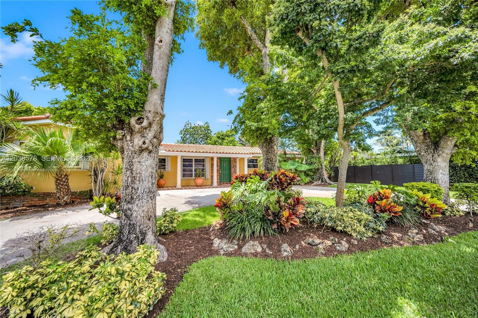 Single Family Residence at 8701 SW 87th Ct, Miami FL 33173