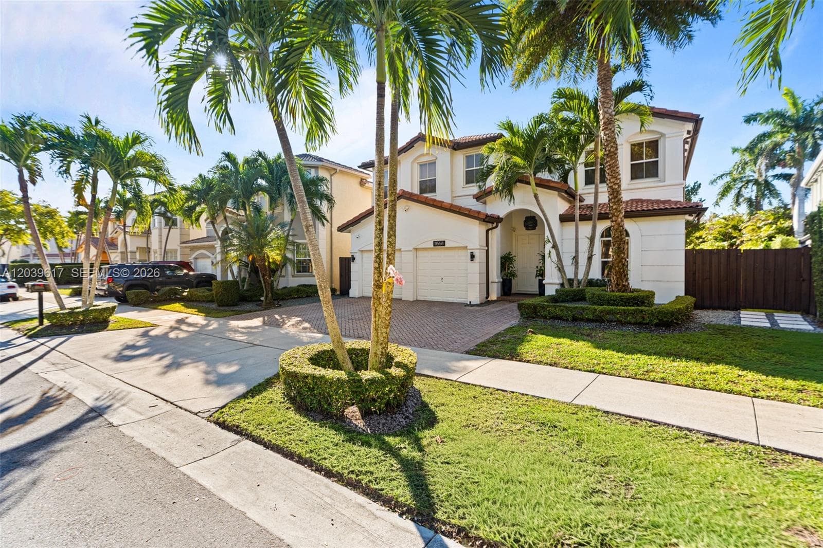 Single Family Residence at 11558 NW 84th  St, Doral FL 33178