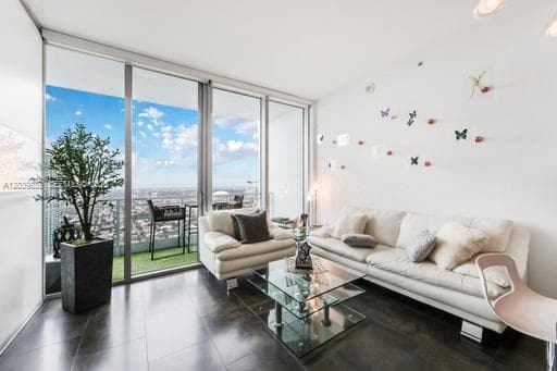 Condominium at 92 SW 3rd St # 5108, Miami FL 33130