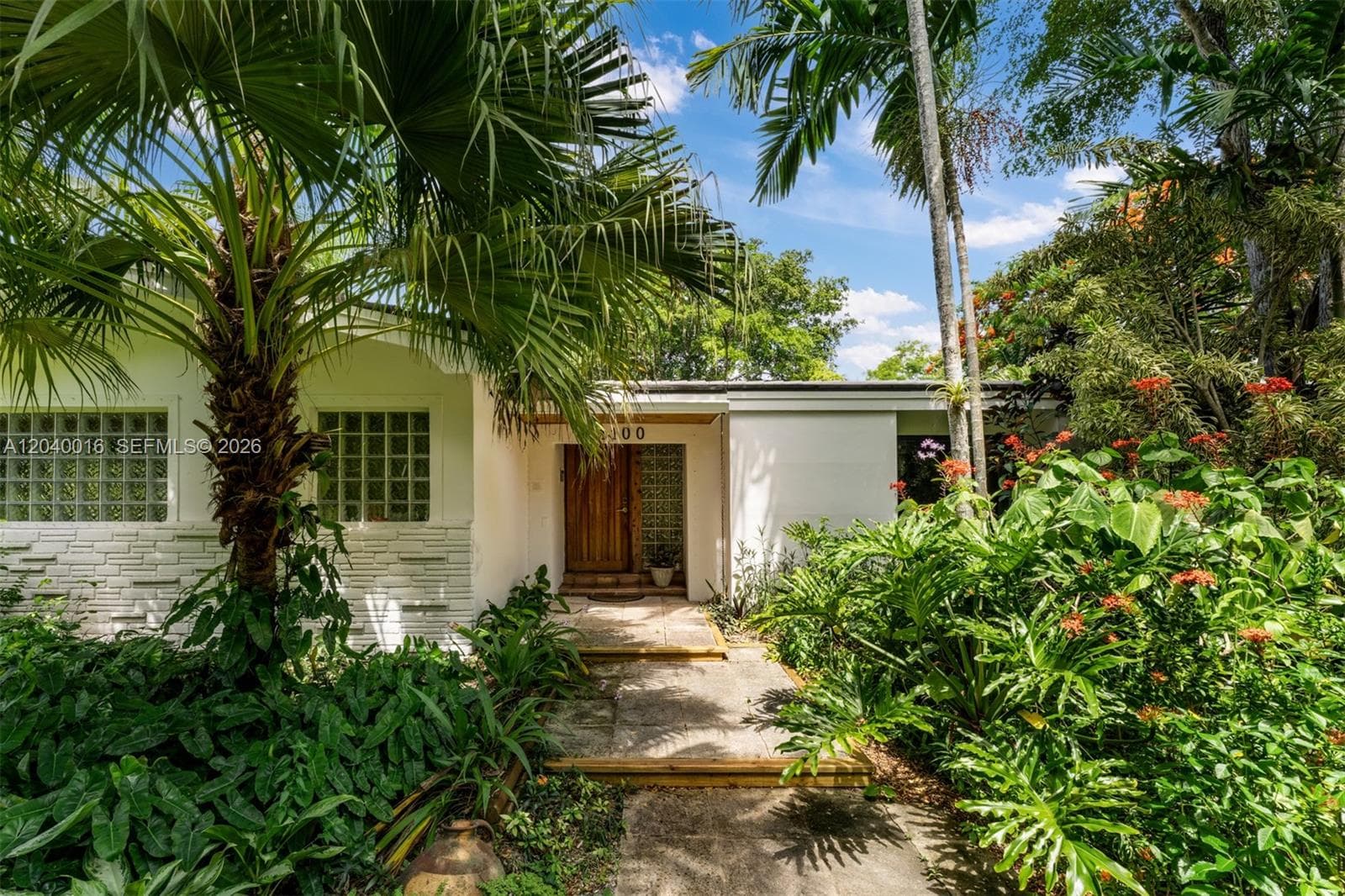 Single Family Residence at 11100 SW 67th Ave, Pinecrest FL 33156