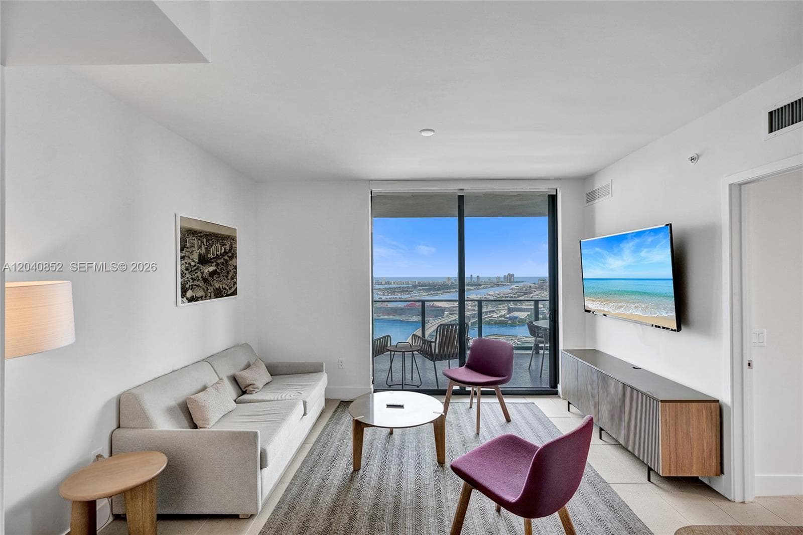 Condominium at 159 NE 6th St # 3916, Miami FL 33132