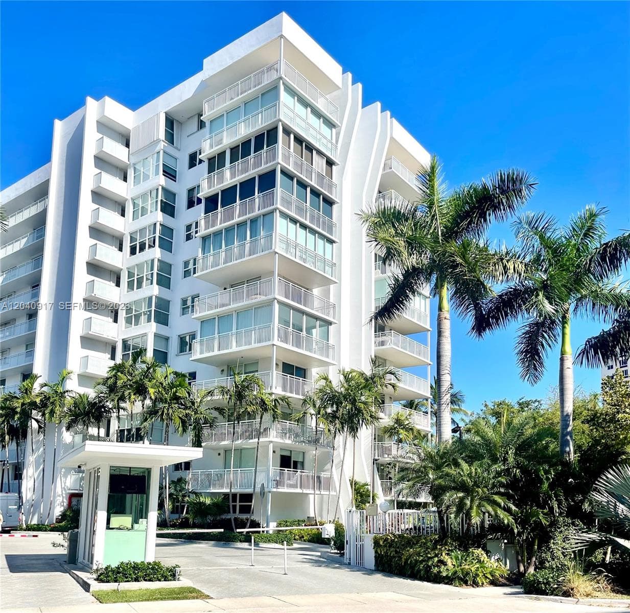 Condominium at 607 Ocean Dr # 3K, Key Biscayne FL 33149