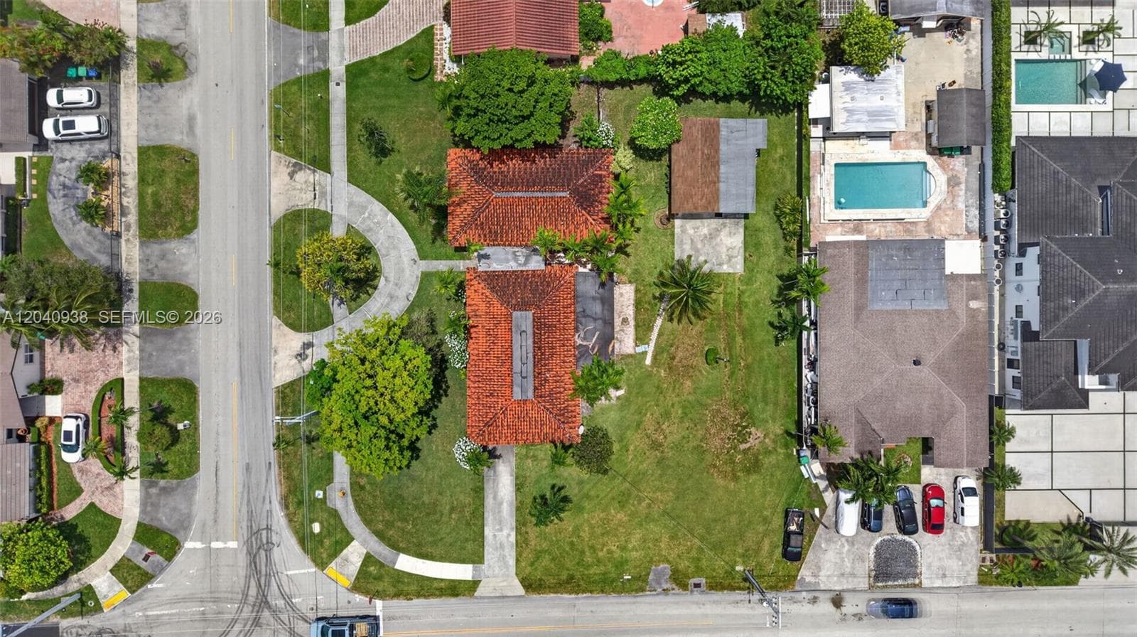 Single Family Residence at 11405 SW 32nd St, Miami FL 33165