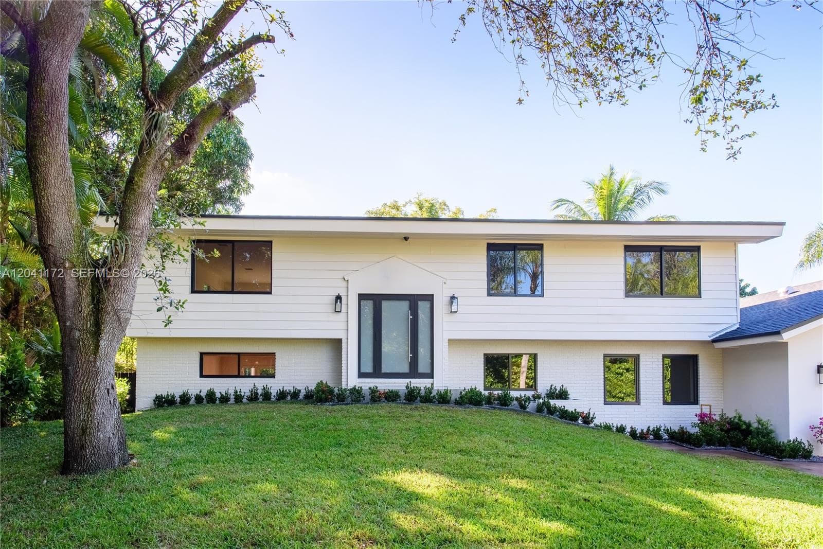 Single Family Residence at 6250 SW 48th St, Miami FL 33155