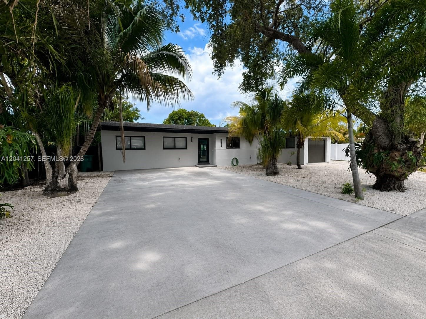 Single Family Residence at 19700 NE 11th Pl, Miami FL 33179