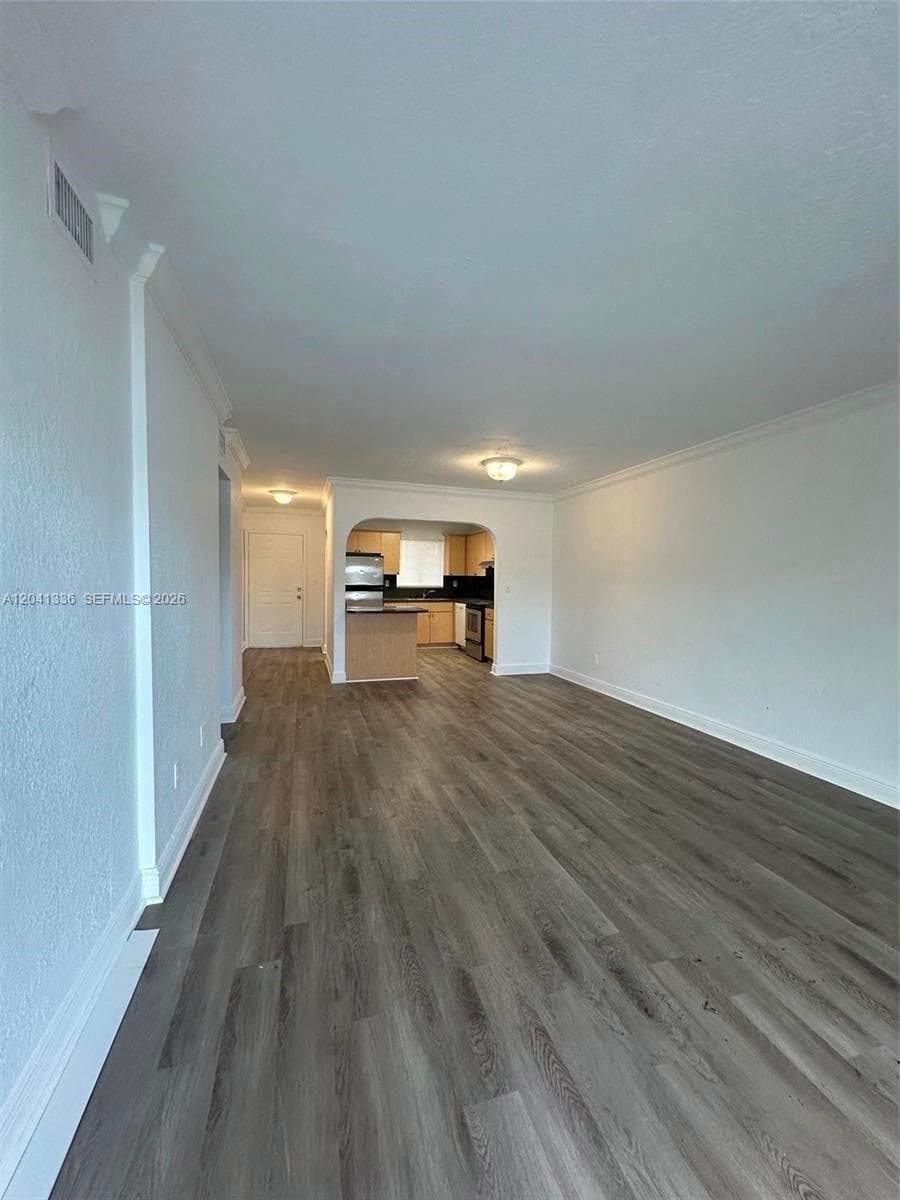 Condominium at 980 NE 170th St # 214, North Miami Beach FL 33162