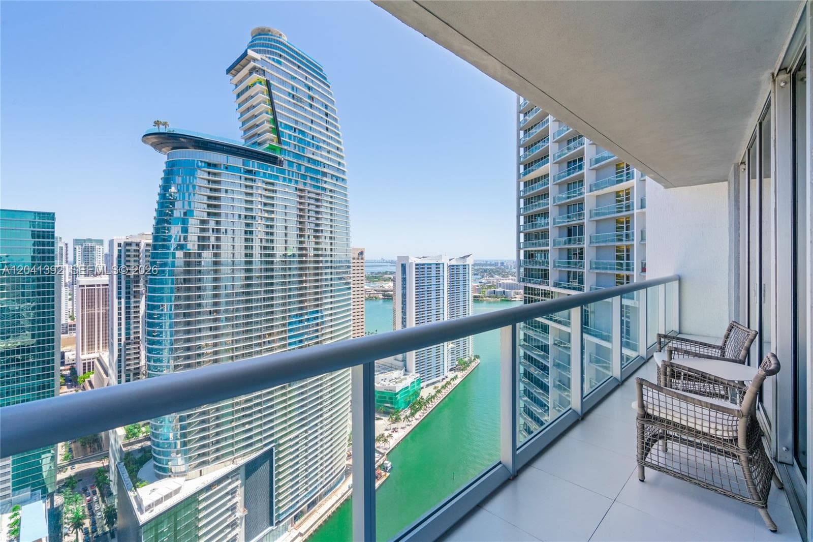 Condominium at 475 BRICKELL AVE # 4715, Miami FL 33131