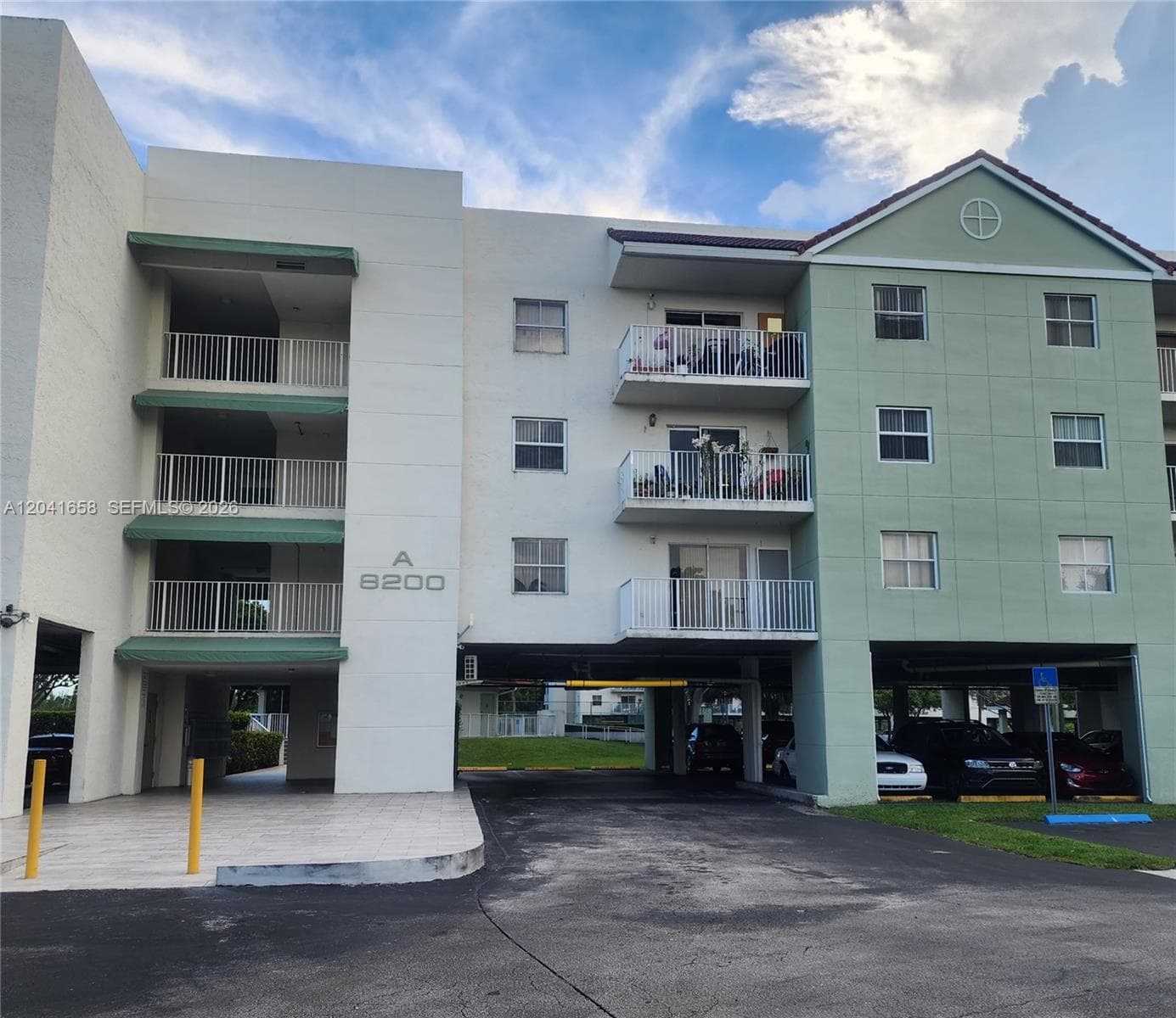 Condominium at 8200 SW 210th St # 111, Cutler Bay FL 33189