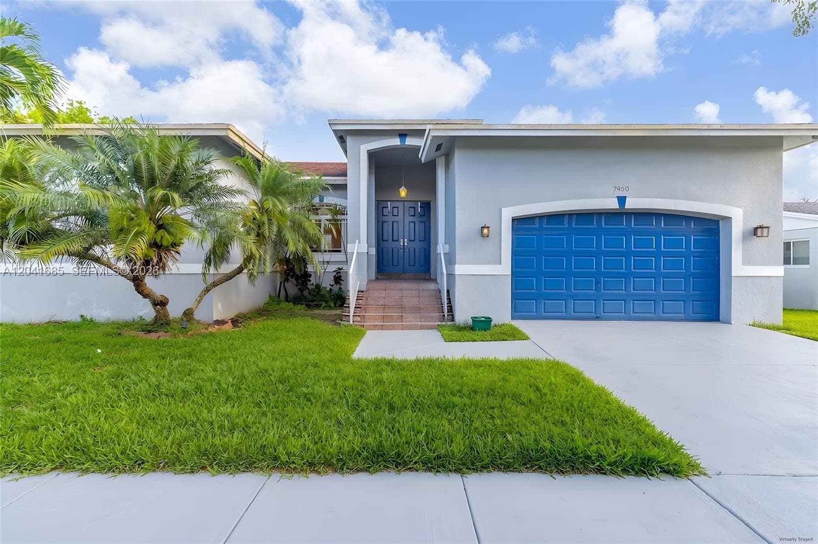 Single Family Residence at 7950 SW 196th Ter, Cutler Bay FL 33189