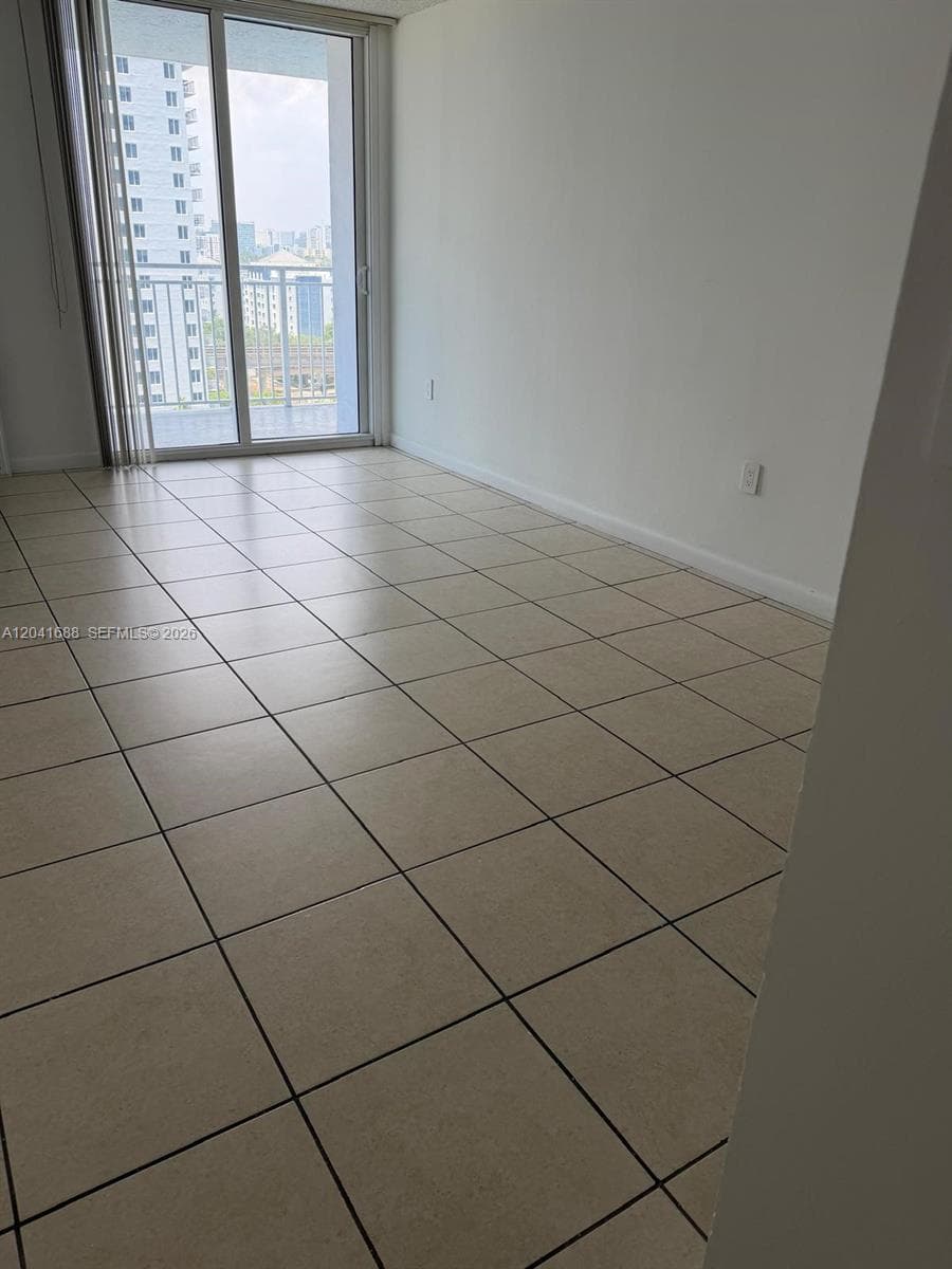 Condominium at 800 N Miami Ave # E1402, Miami FL 33136