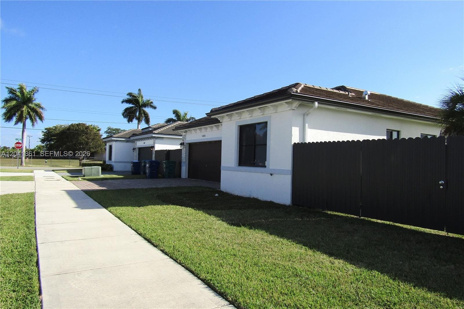 Single Family Residence at 16825 SW 109th Pl, Miami FL 33157
