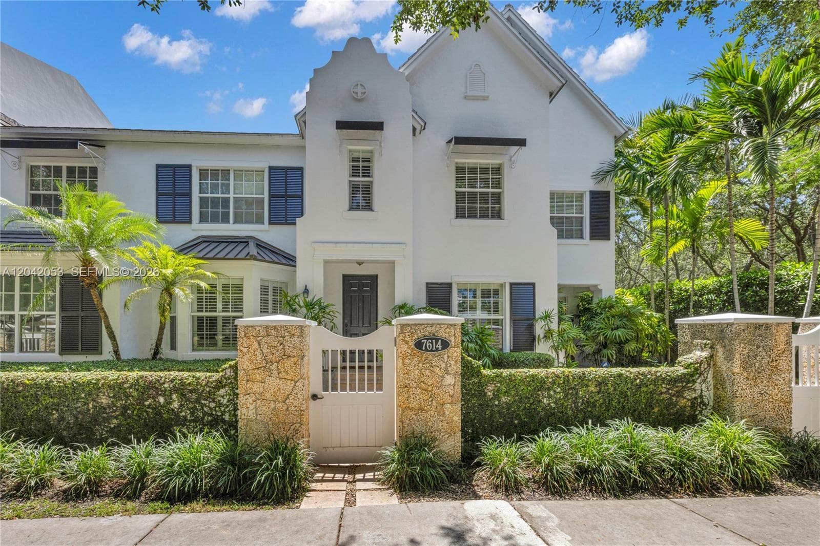 Townhouse at 7614 SW 54th Ave, Miami FL 33143