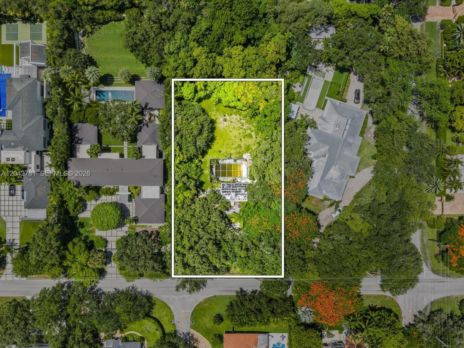 Single Family Residence at 5110 SW 80th St, Miami FL 33143