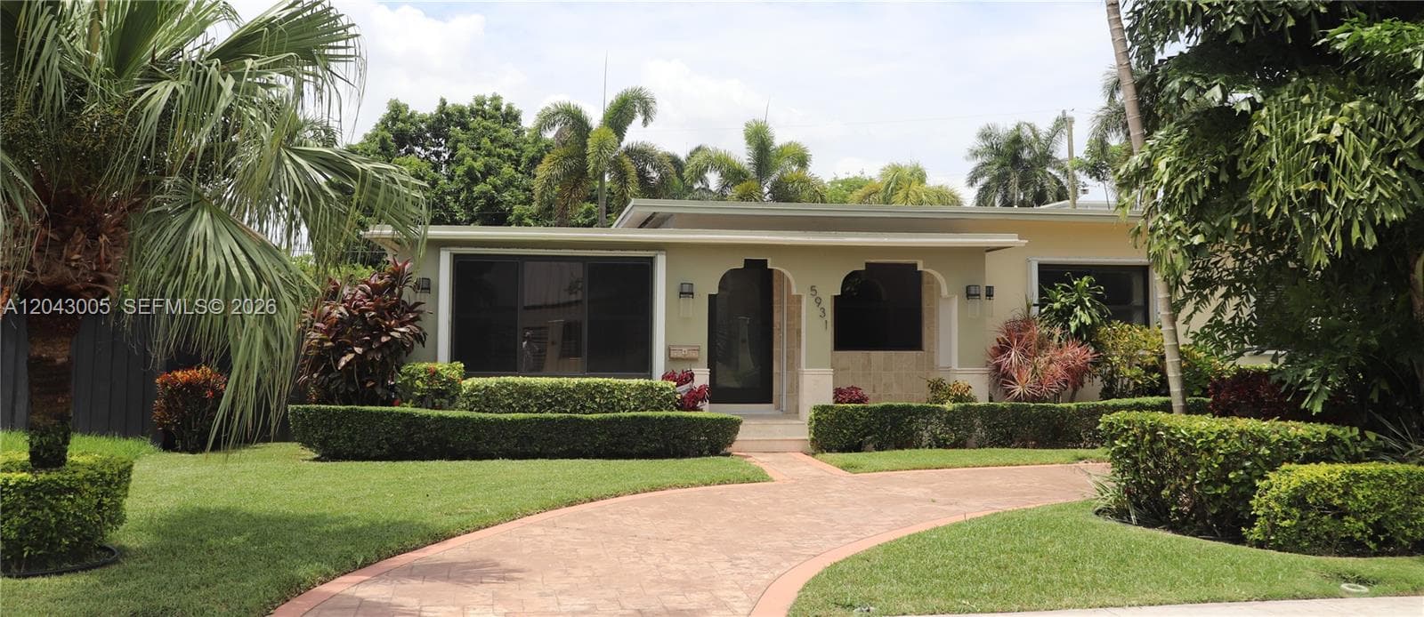 Single Family Residence at 5931 SW 46th St, Miami FL 33155