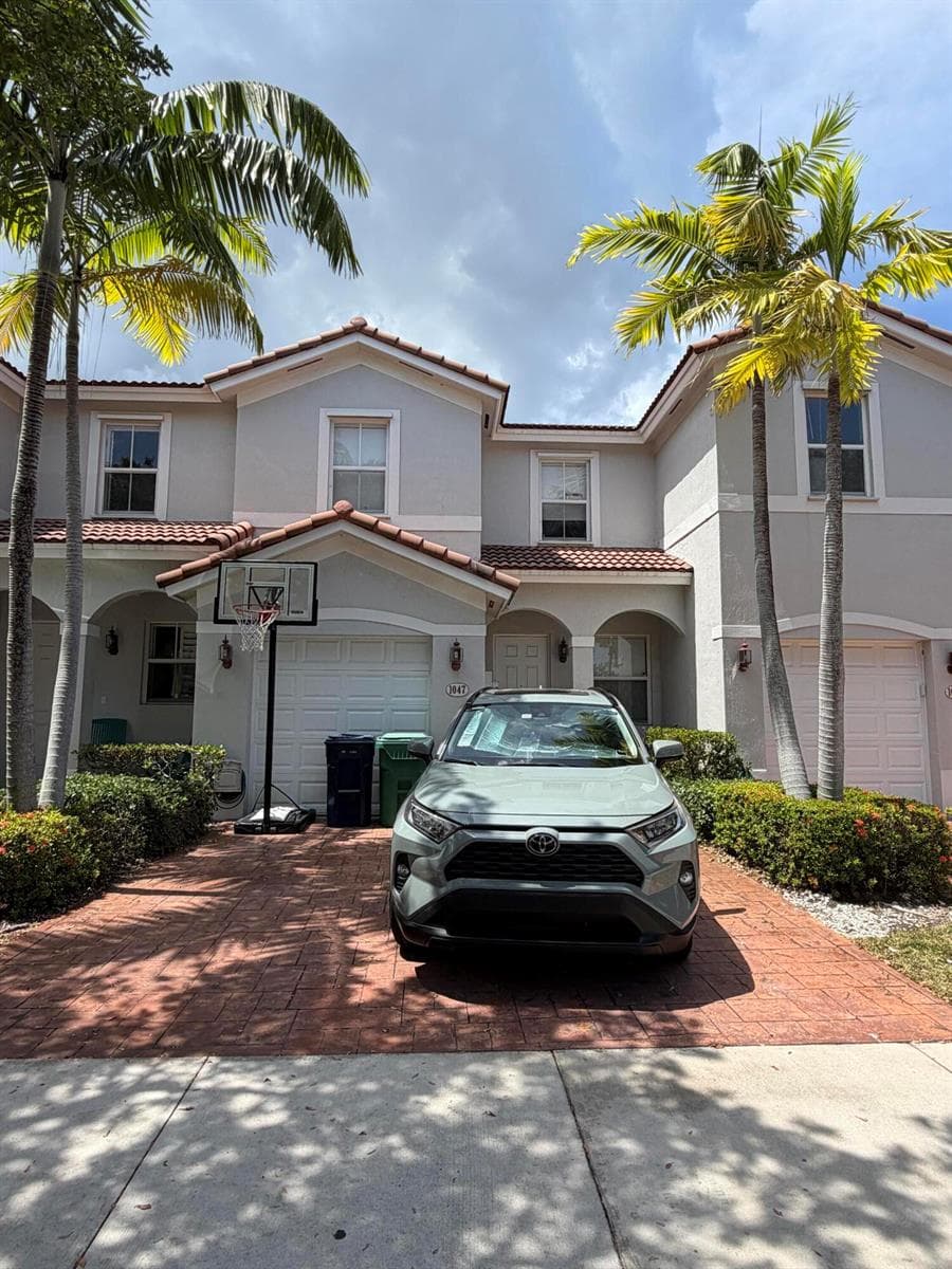 Townhouse at 1047 NE 208th Street, Miami FL 33179