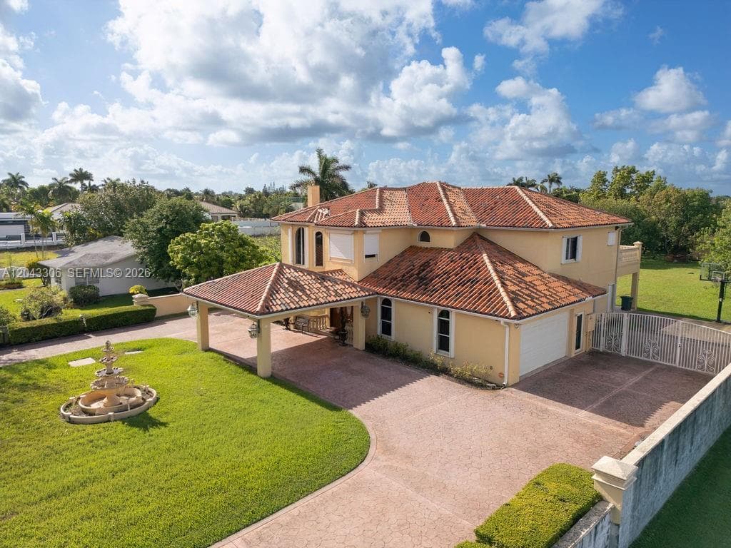 Single Family Residence at 13370 SW 34th St, Miami FL 33175