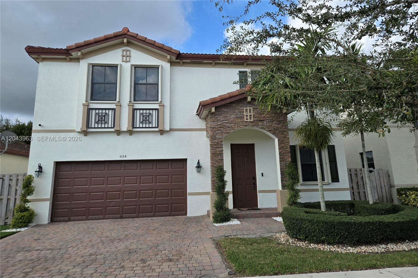 Single Family Residence at 634 SE 37 Ave, Homestead FL 33033