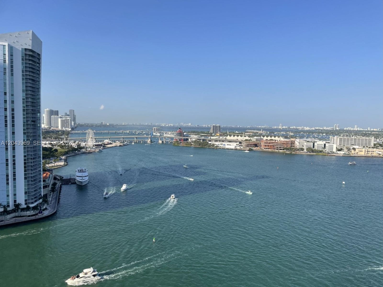 Condominium at 888 Brickell Key Dr # 2610, Miami FL 33131