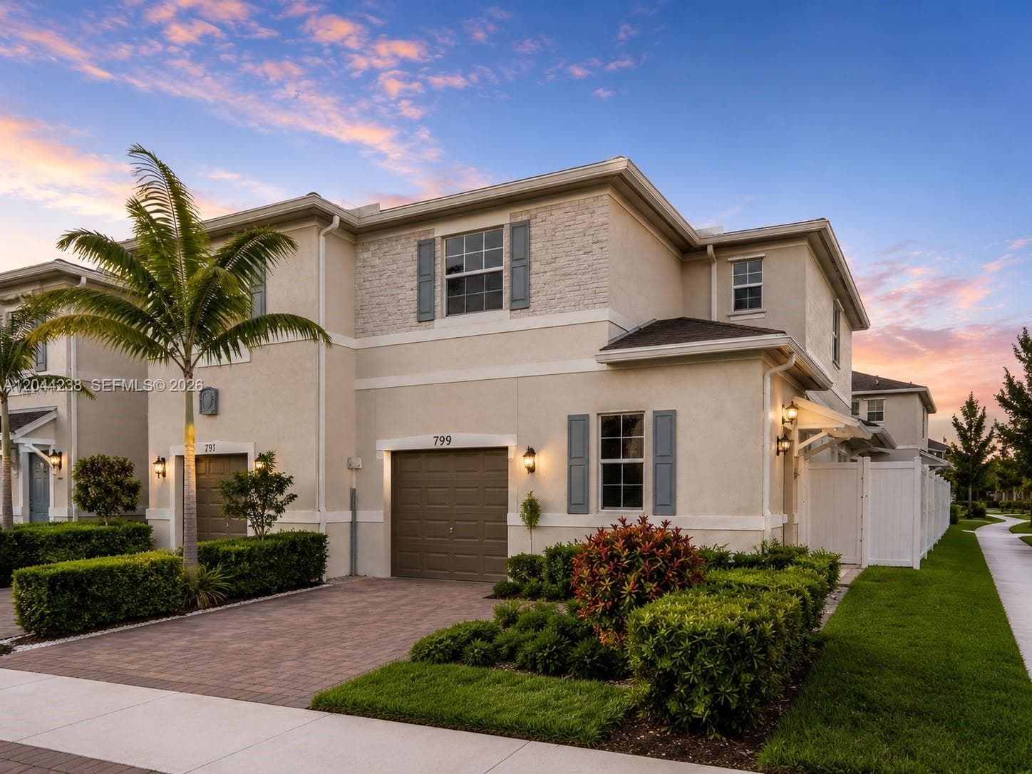 Single Family Residence at 799 SE 19th St, Homestead FL 33034
