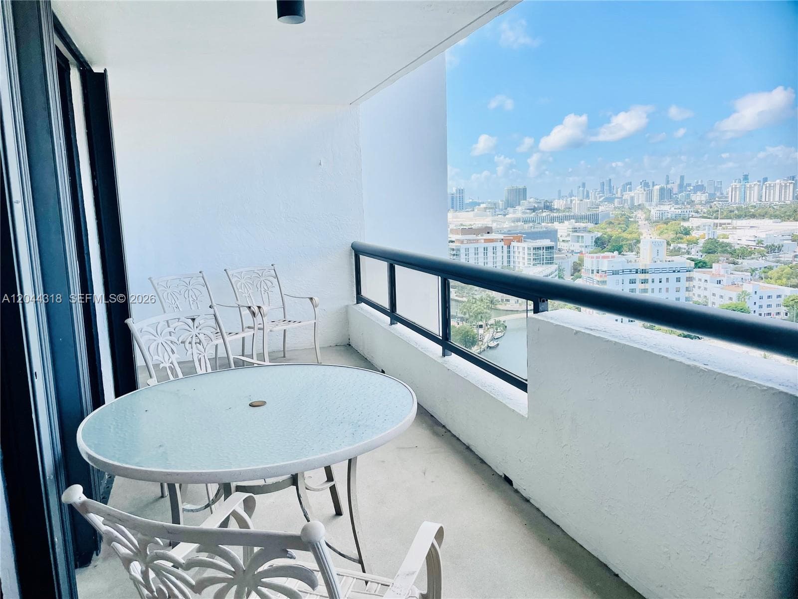 Condominium at 2555 Collins Ave # 2006, Miami Beach FL 33140
