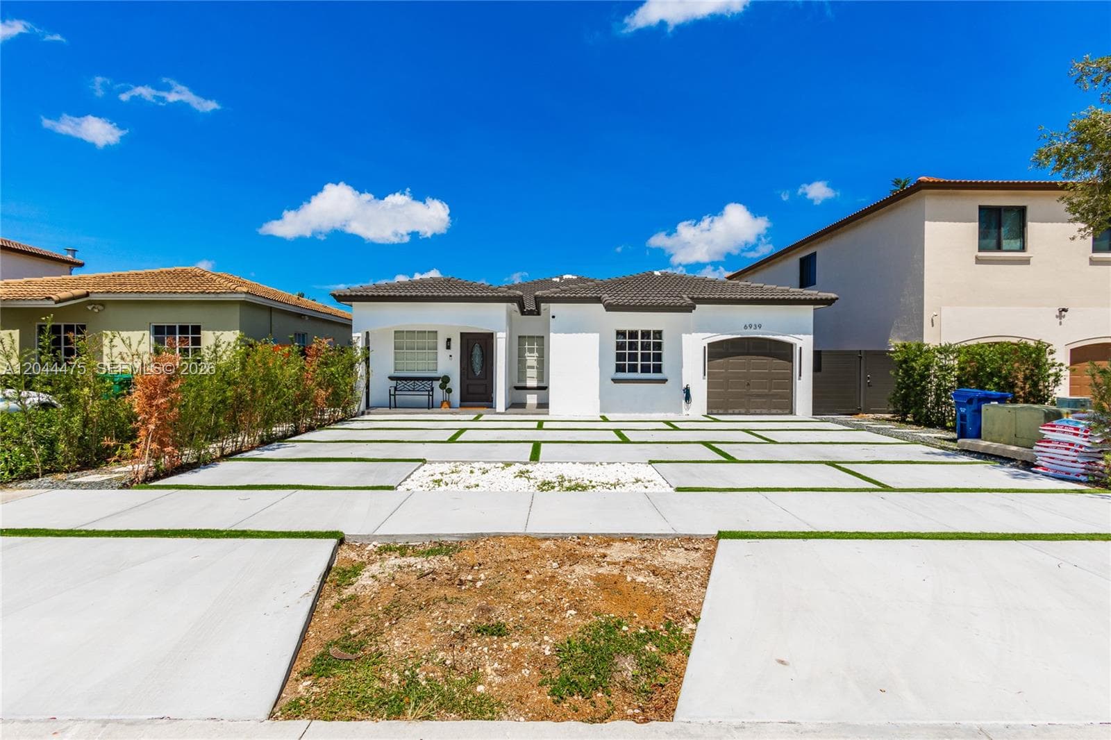 Single Family Residence at 6939 SW 158th Ave, Miami FL 33193