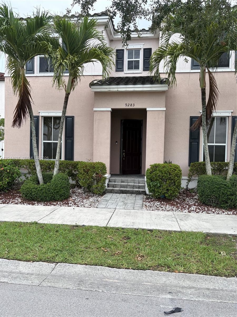 Single Family Residence at 9283 SW 172nd Ave, Miami FL 33196