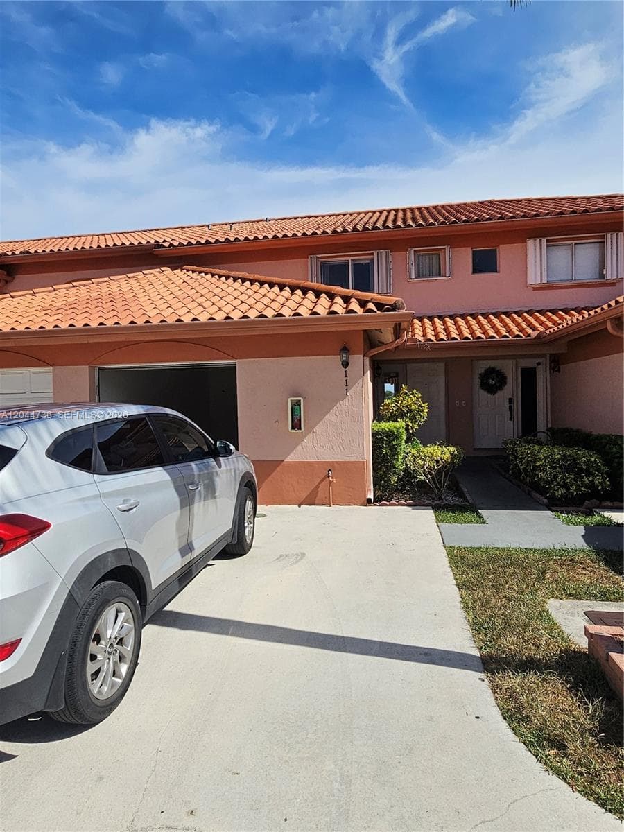 Townhouse at 20822 San Simeon Way # 111, Miami FL 33179