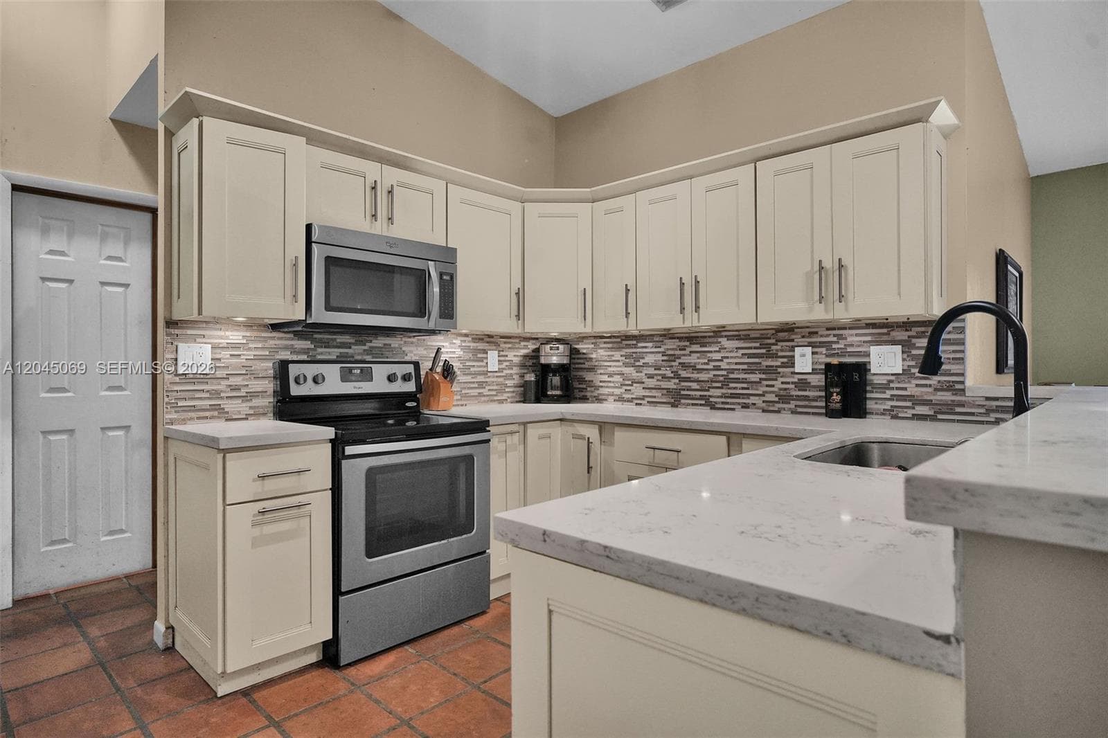 Single Family Residence at 9786 SW 147th Ct, Miami FL 33196
